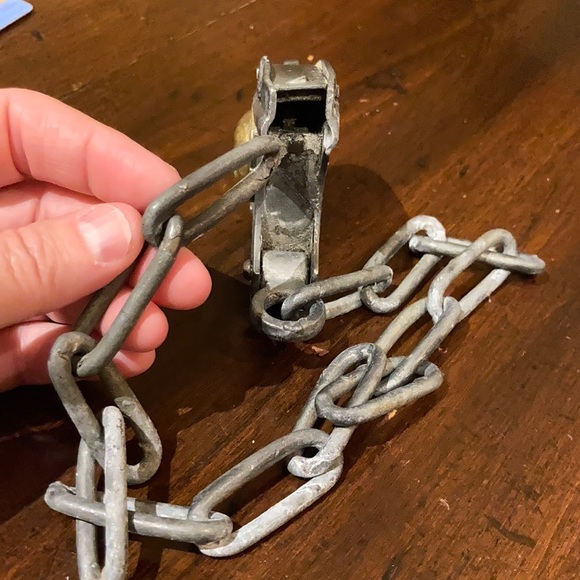 Vintage Reproduction of Antique PADLOCK with skeleton key & chain, lock replica - Picture 10 of 10